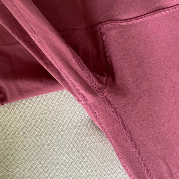 LULULEMON Align Crop *21" Nulu High Rise Yoga Leggings  So Merlot Size 4 - Picture 9 of 13